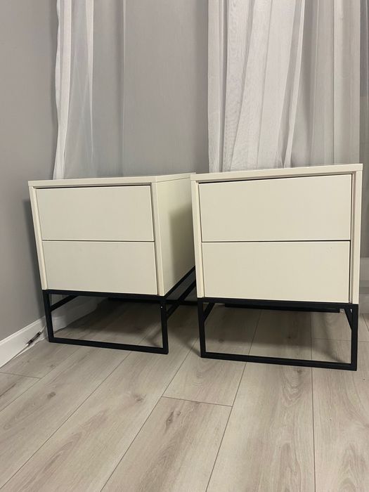 Szafki nocne w bardzo dobrym stanie