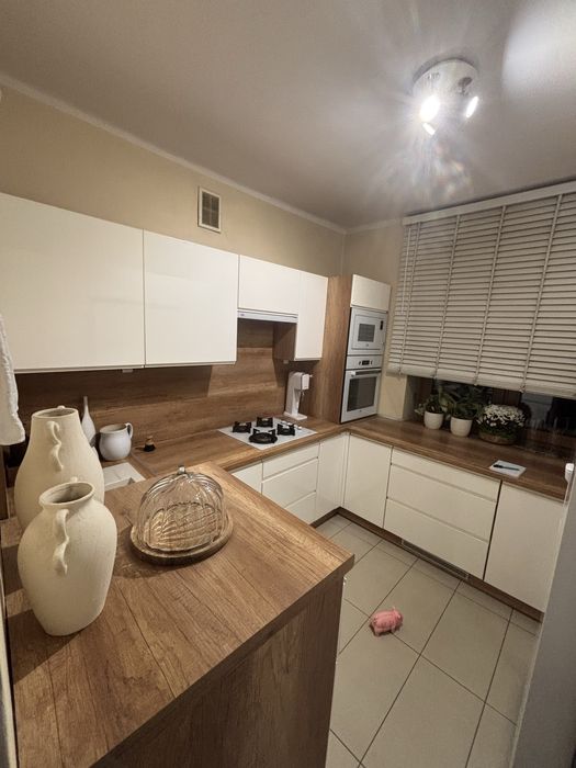 Zestaw szafek kuchennych - biały połysk