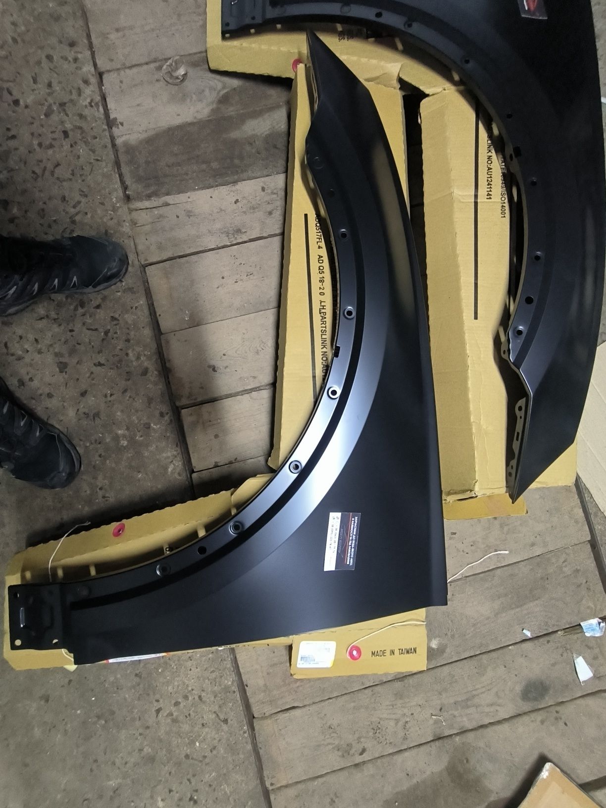 Крило audi q5 16 (fy) 80A821106A 80A821105A