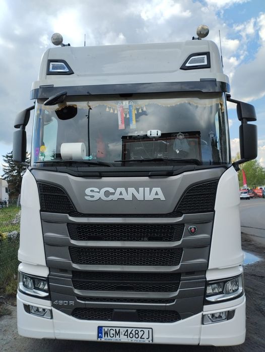 Cesja leasingu zestawu Scania R460 wraz z naczepą wileton
