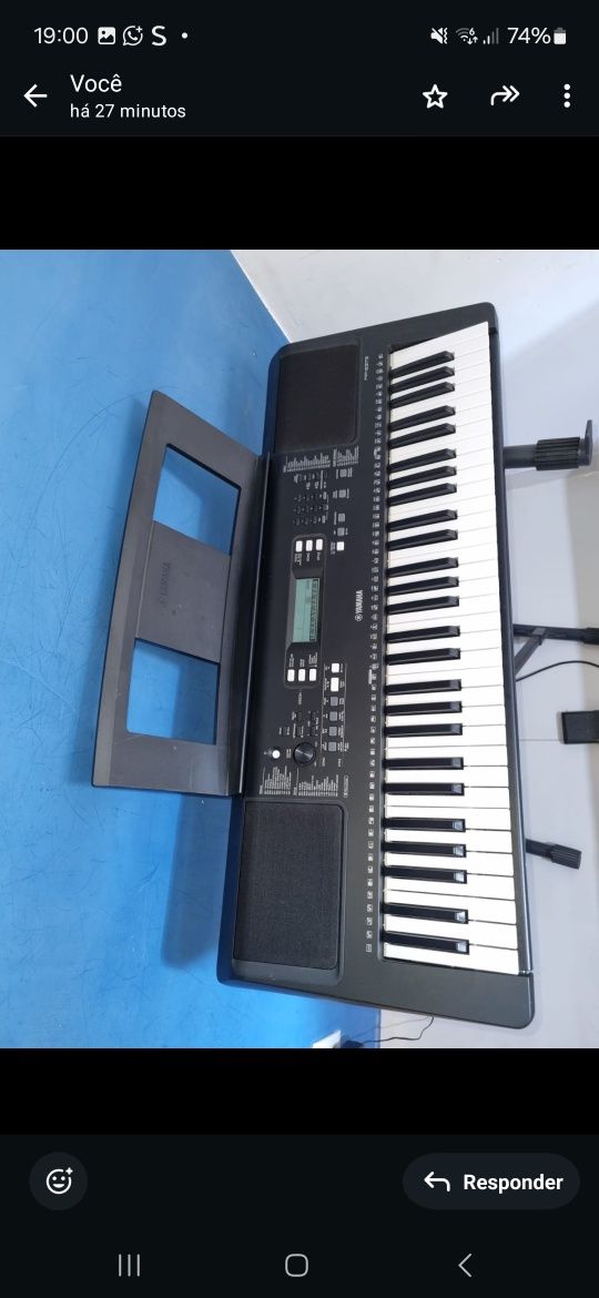 Teclado Yamaha PSR 373