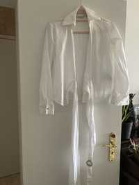 Blusa branca da Zara ( portes incluidos)