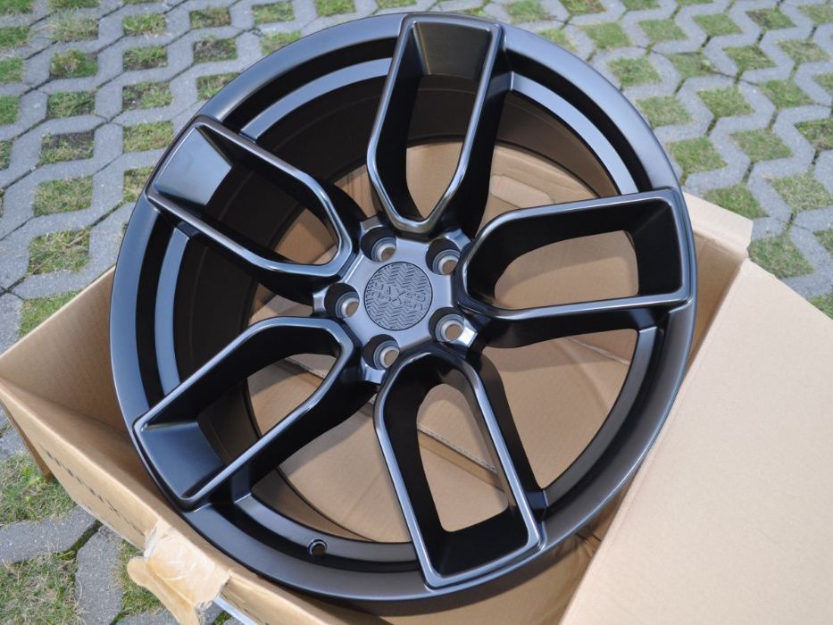 Czarne felgi R20 5x115 Dodge Charger Challenger SRT8 Chrysler 300C