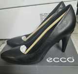 Ecco Czółenka SHAPE 75 POINTY r. 40