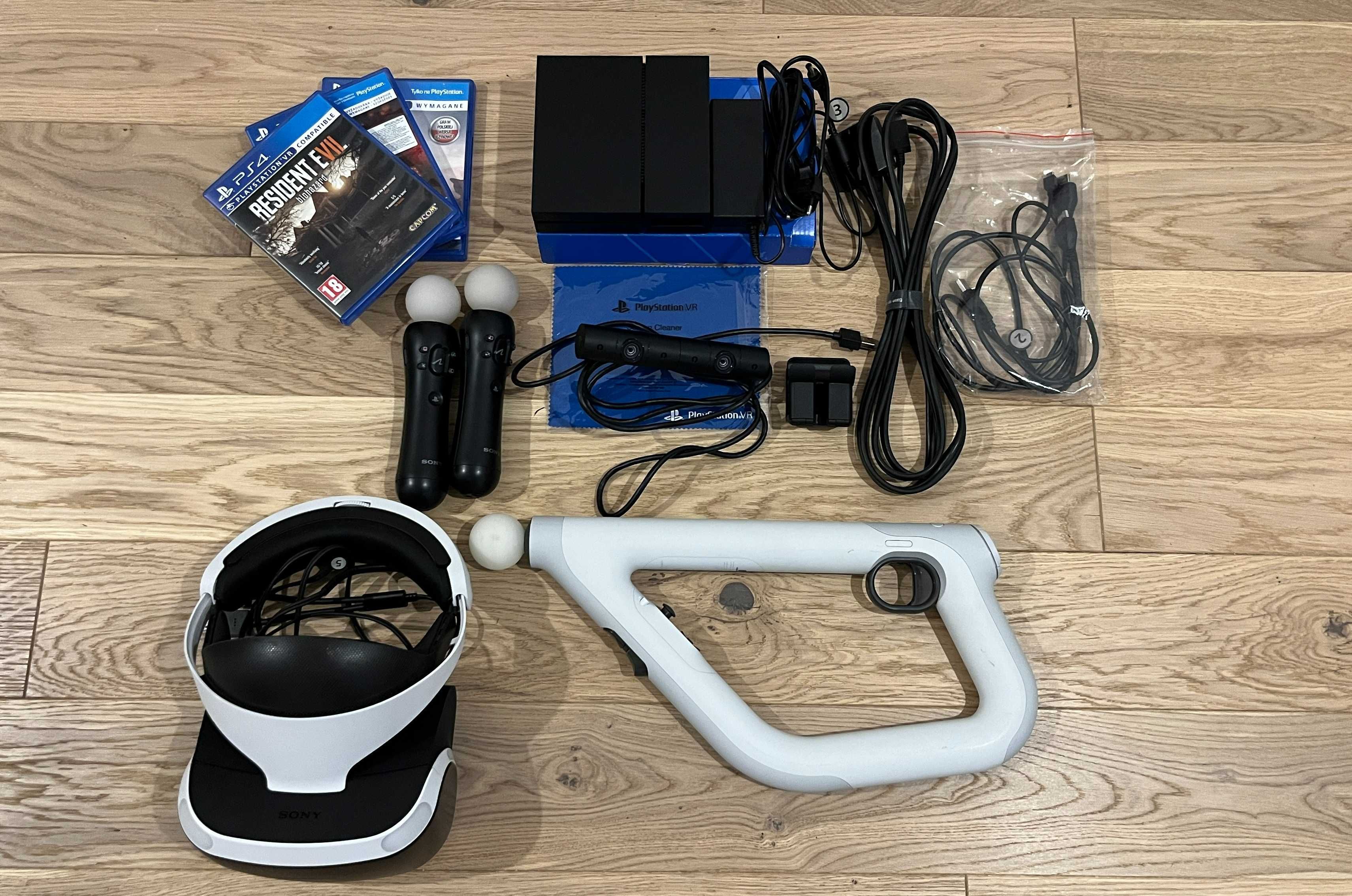 Sony VR PlayStation 4 + 2 kontrolery MOVE + kontroler broni + 3 Gry