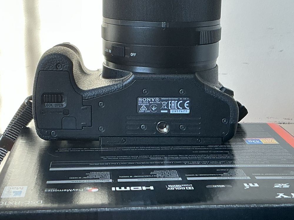Sony RX10 Aparat foto. Stan idealny