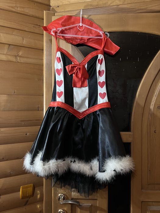 Дорослі новорічні костюми запитуйте  є різні