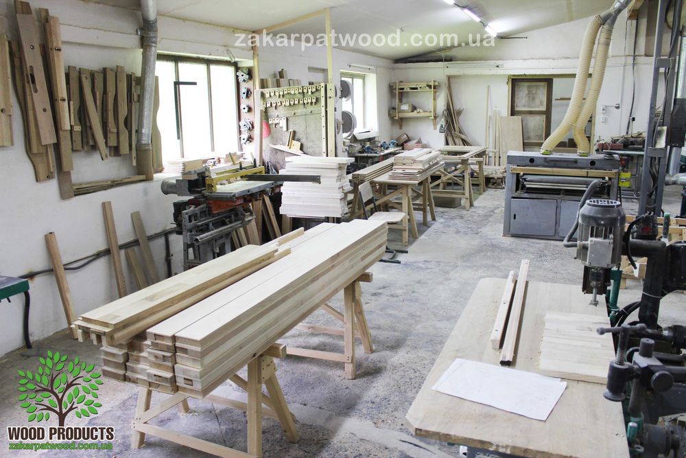 Комплектуючі для сходів, дерев"яні сходи, балясини, меблевий щит, опт