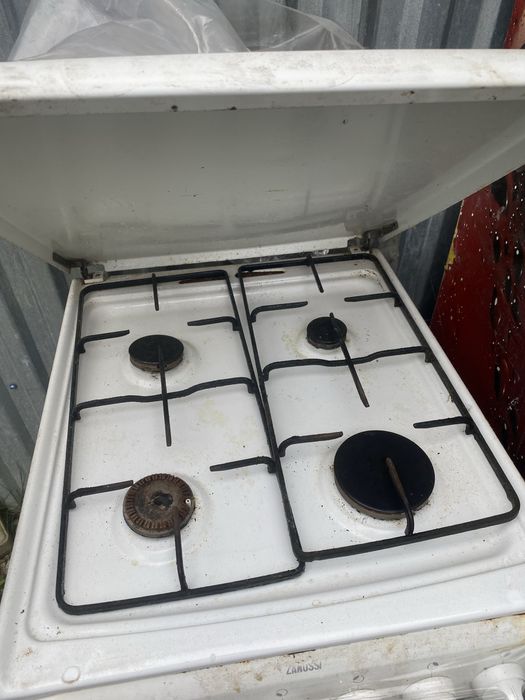 Продам Газовую плиту
