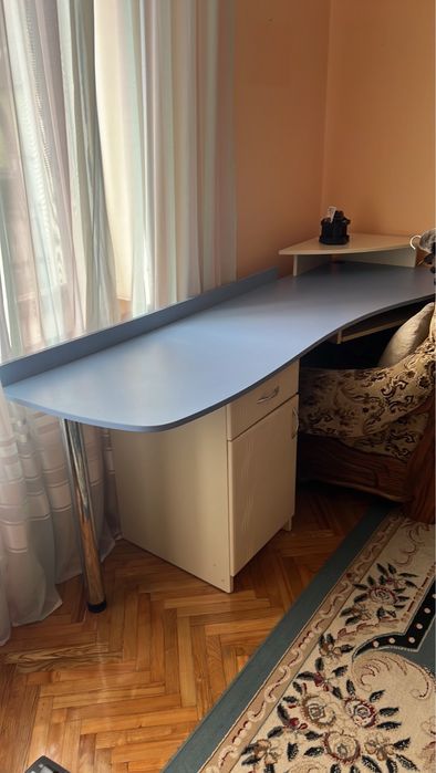 Меблі для дитячої кімнати, дитяча спальня