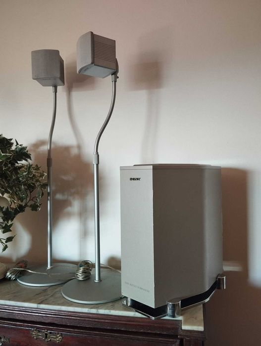 Colunas e Subwoofer Sony