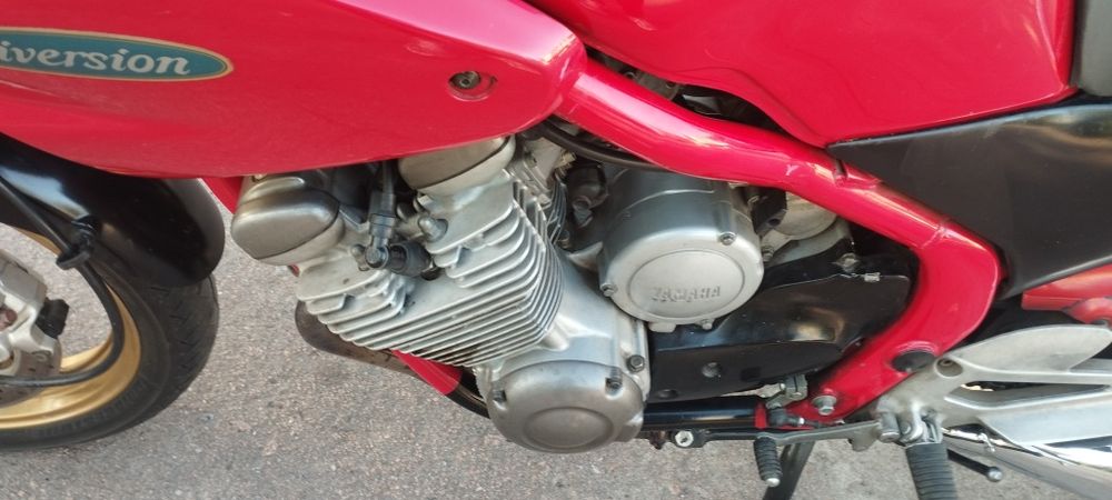 Ямаха XJ600 Diversion