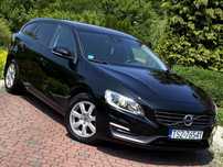 Volvo V60 2.0 D3 136KM 5 Cylindrów BiXenon Ledy Navi PL 2xPDC Cyfrowe Zegary