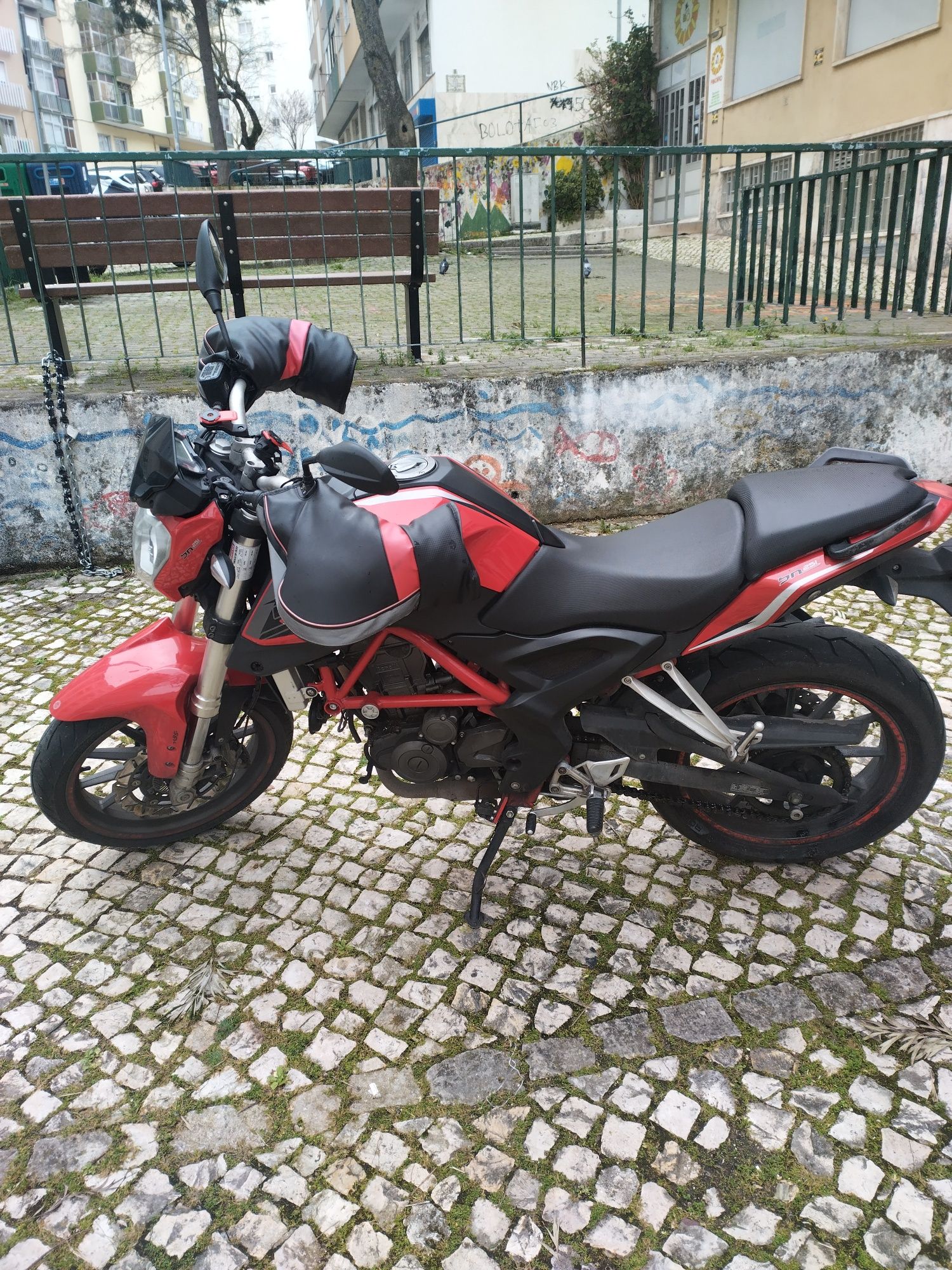 Benelli bn 251cc (2018)