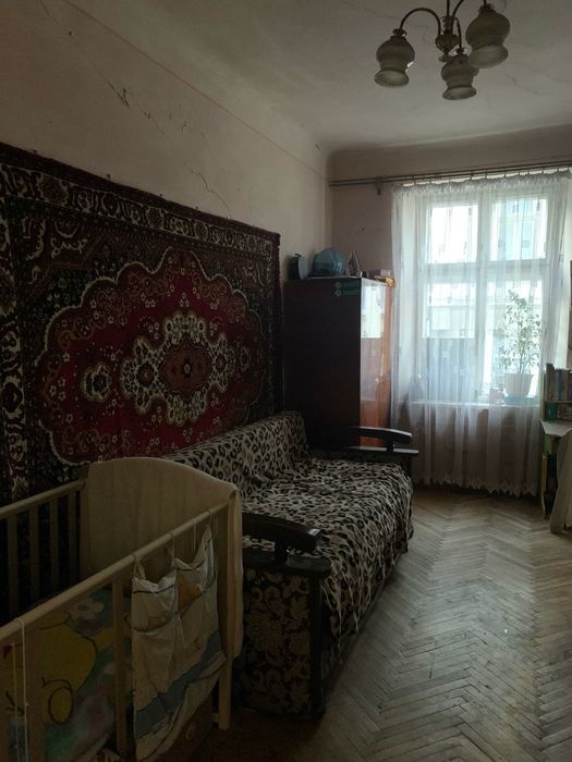 Продаж  2 кім. кв. в Центрі по вул. Дорошенка