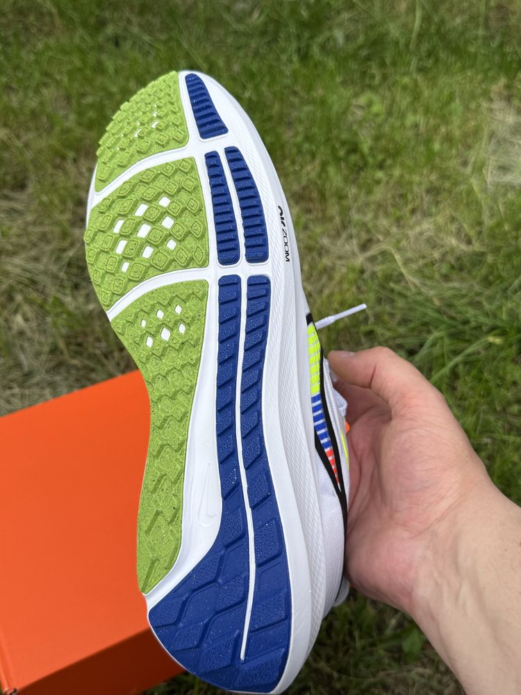 Оригінал Кросівки Nike Air Zoom Pegasus 39. (від 27см, до 29,5).Літо !