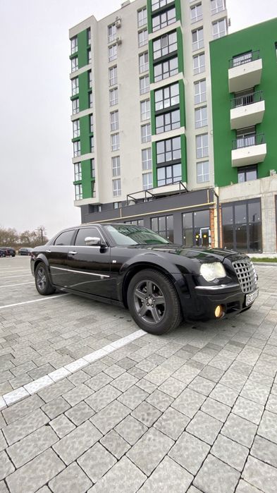 Продам Крайслер 300С