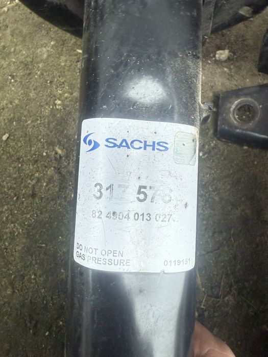 Амортизатори VW pasat 7