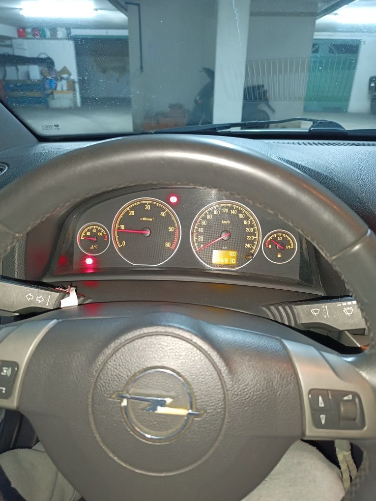 Opel Vectra 1.9 150cv