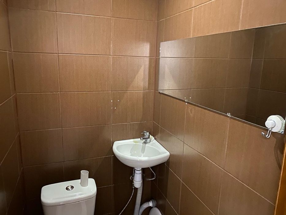 Продажа фасадного помещения в центре