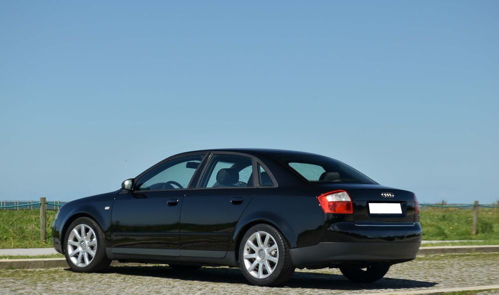 Audi a4 1.9 Tdi 130cv - Desde 80€/ mês