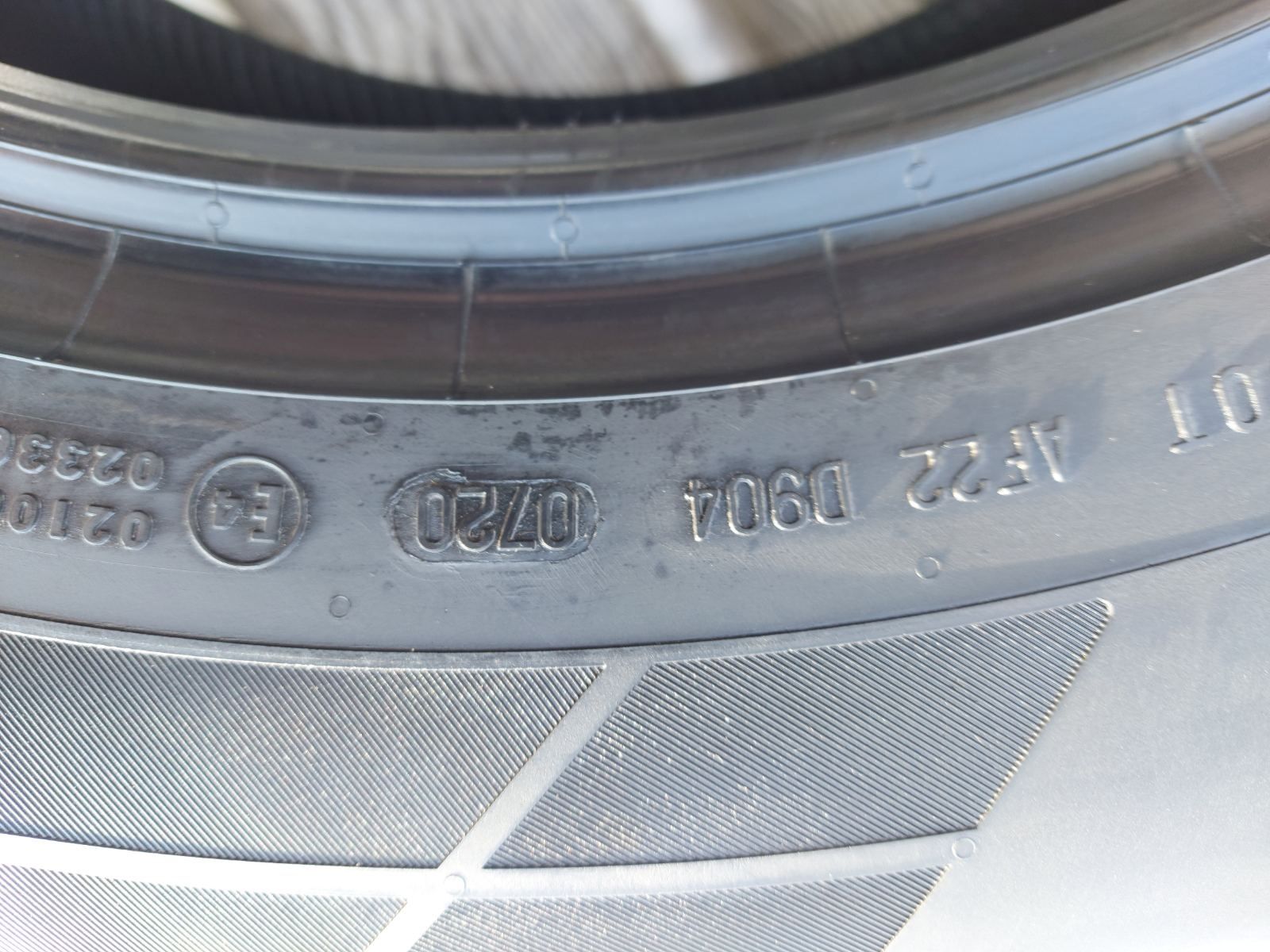 255 65 17 Continental ContiCrossContact LX2 255/65 R17 110H

20год!