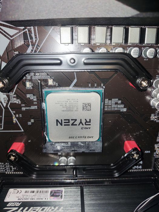 Процесор AMD Ryzen 3 3100 3.6GHz/16MB (100-000000284) sAM4 Tray