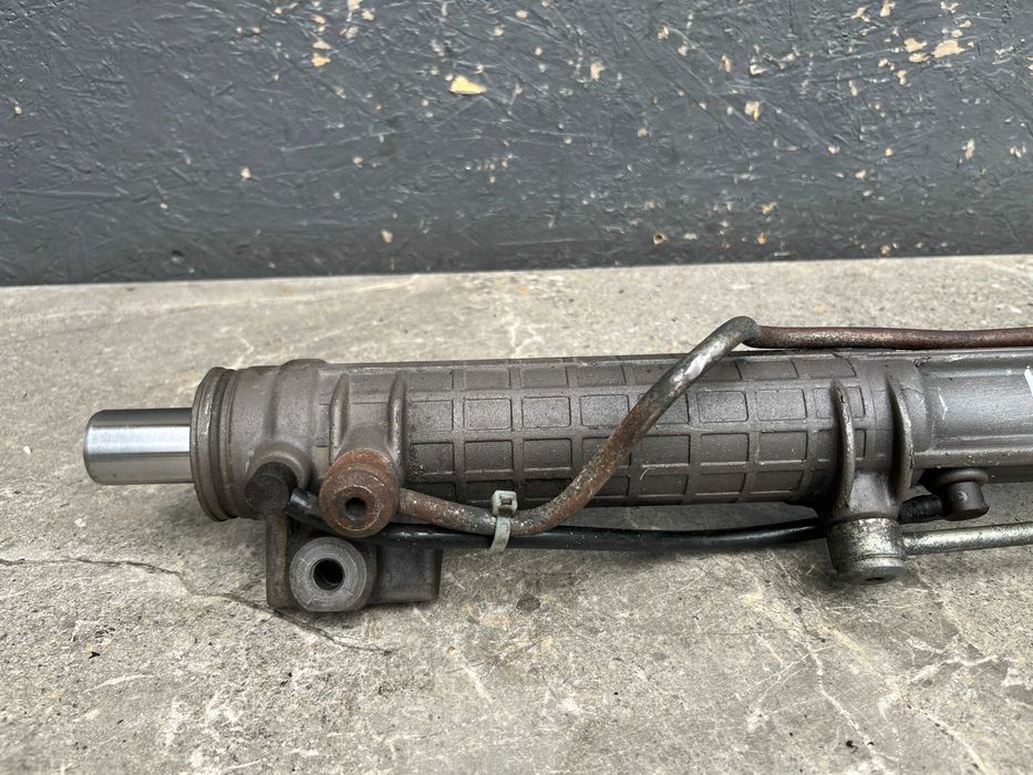 Рульова рейка BMW E39