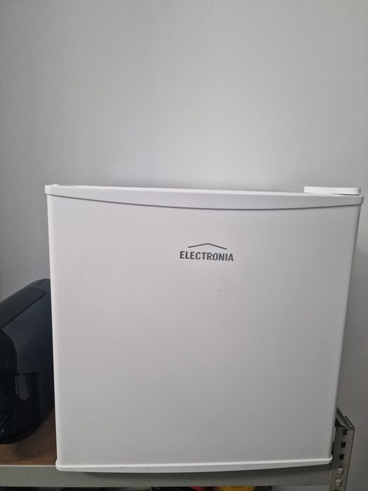 Mini figorifico-electronia