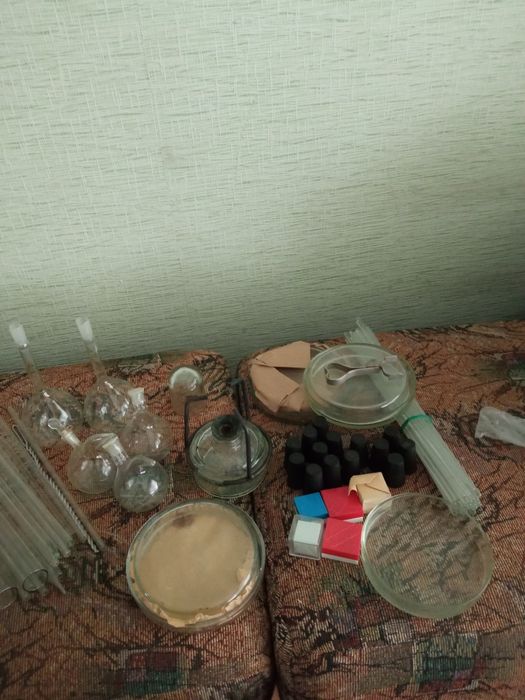 Лабораторные принадлежности