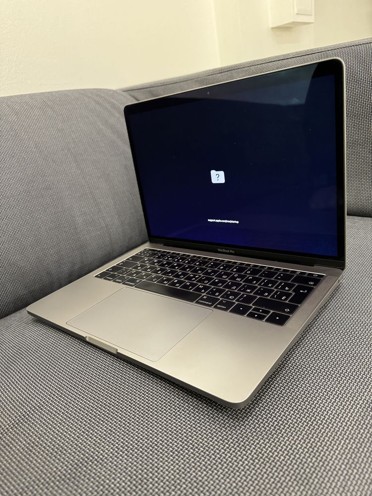 Macbook pro 2017 A1708 Space Gray