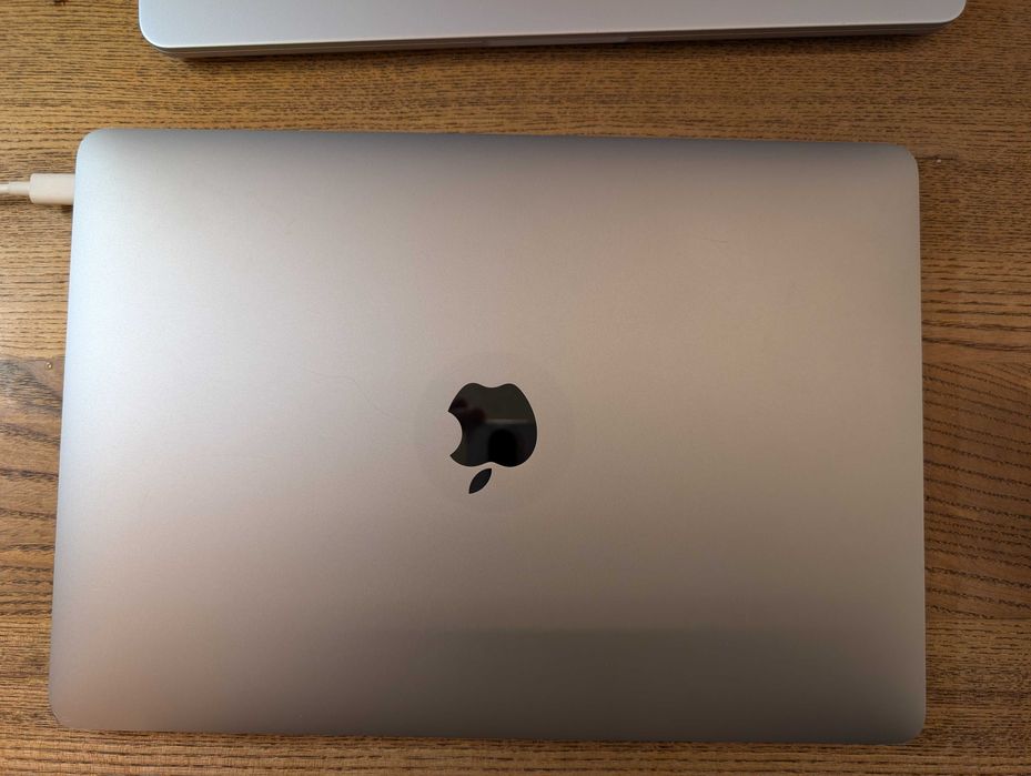 MacBook Air 13 M1 2020, 16Gb, 256Gb
