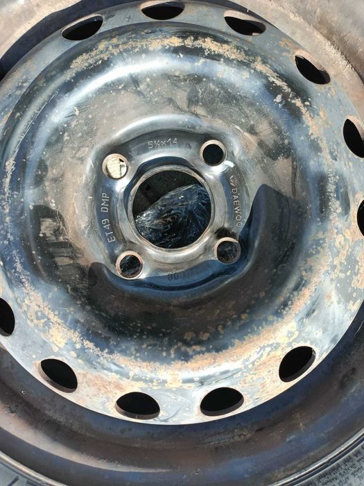 Sprzedam felgi z oponami r14[4×100]