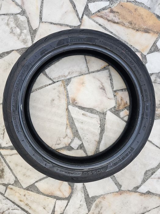Pneu pirelli rosso corsa II ,  120/70 zr17