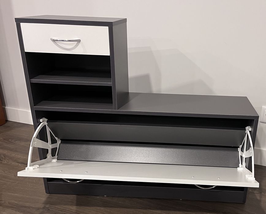 Movel de entrada / sapateira