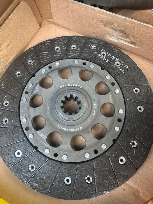 BMW 3 SERIES Е46    231 к.с.