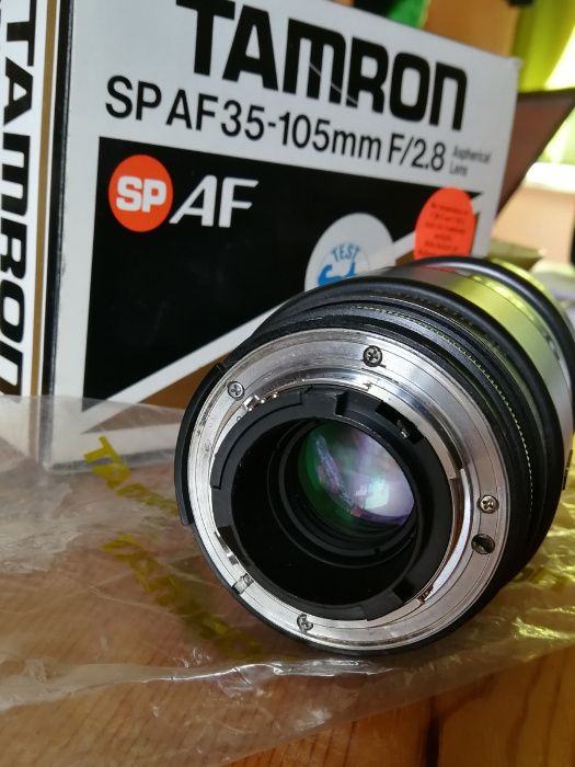 Tamron 35-105mm F/2.8 SP Aspherical -> Nikon AF