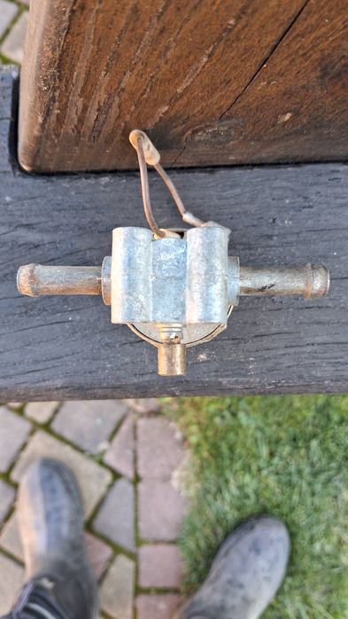 Електропневмо клапан зіл,мтз,юмз,маз,бензовоз