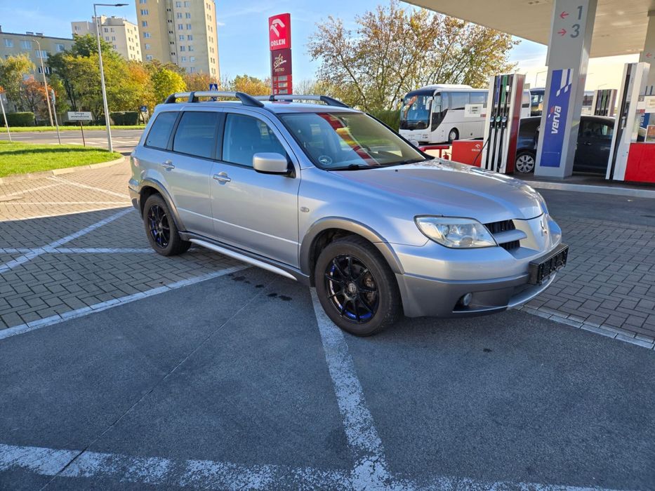Mitsubishi Outlander 2007/8 r. 2.4 benzyna, 4x4, klima, niski przebieg