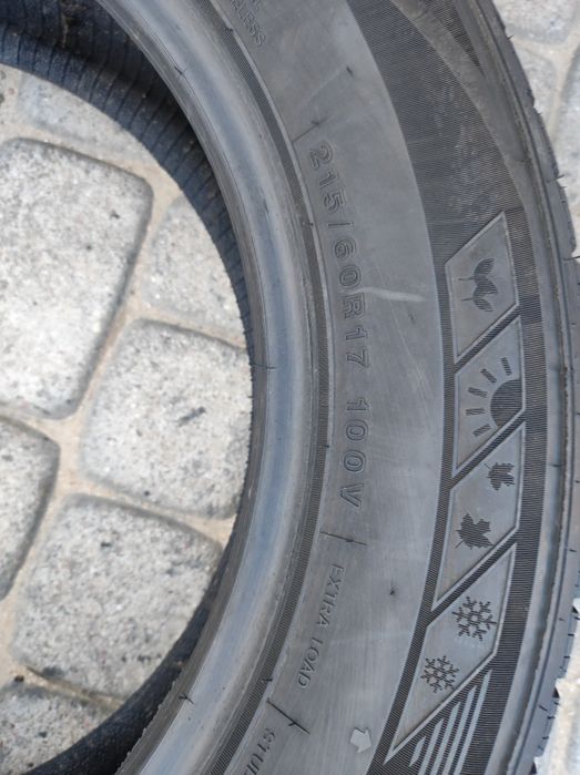 215.60.17 jedna opona TracMax All Season  Dot 2021