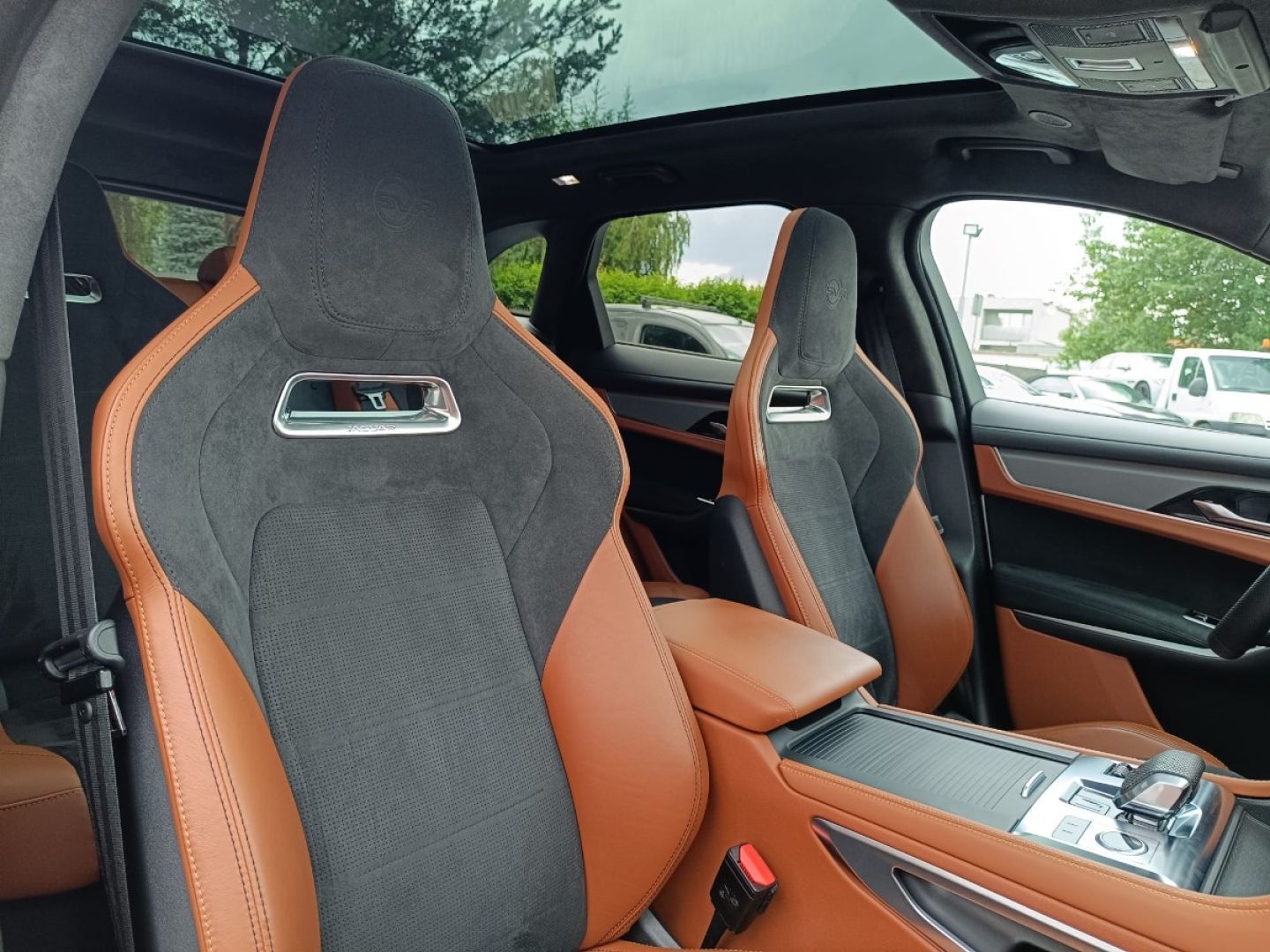 Jaguar F-Pace Jaguar F-Pace SVR !! Salon PL !! autaniszowe.pl !!