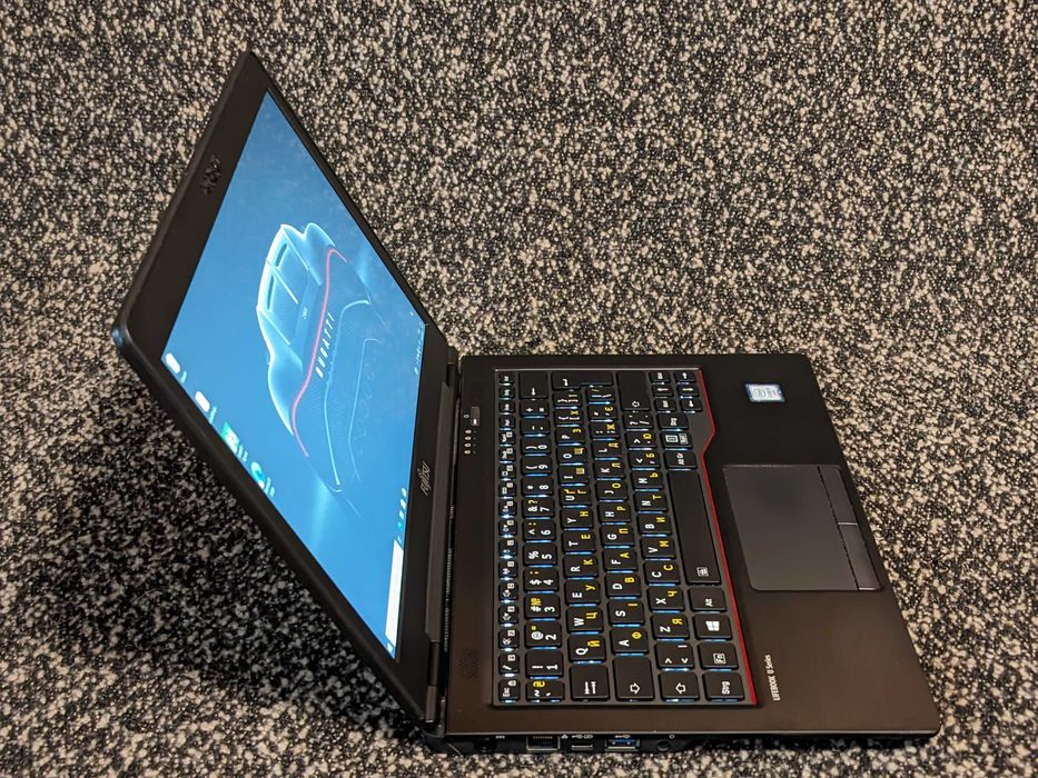 ноутбук Fujitsu LIFEBOOK U727 • Intel® i5-6200U|8-16|256|FHD ips|LTE