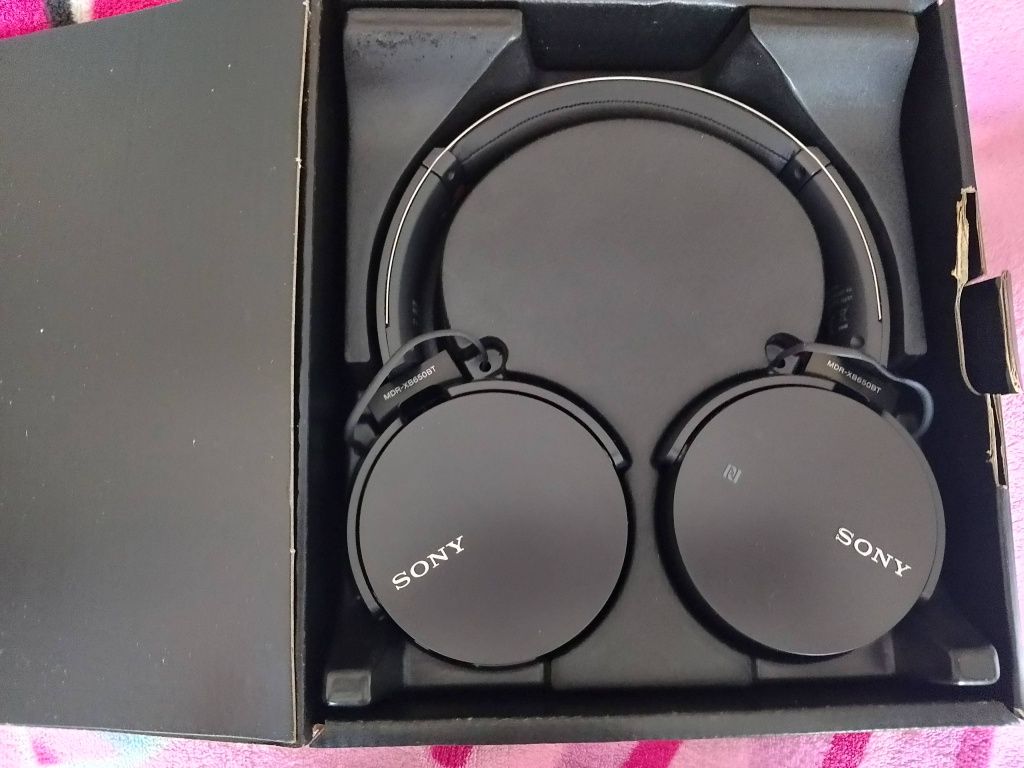 Słuchawki Sony MDR-XB650BT