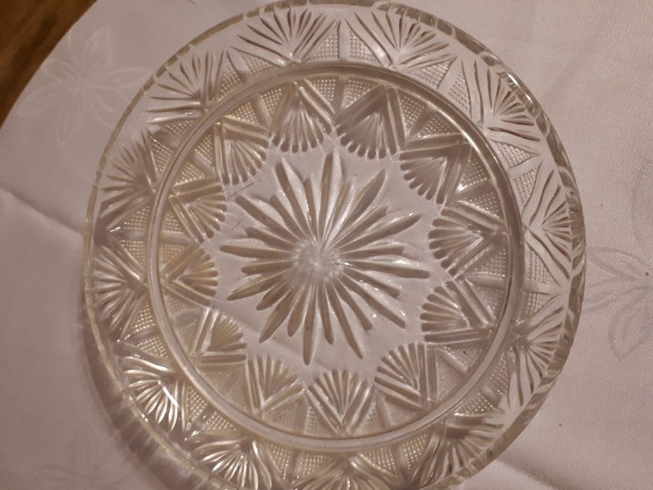 Talerze  kryształowy 21 cm