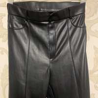 Чорні якісні шкіряні брюки з екошкіри