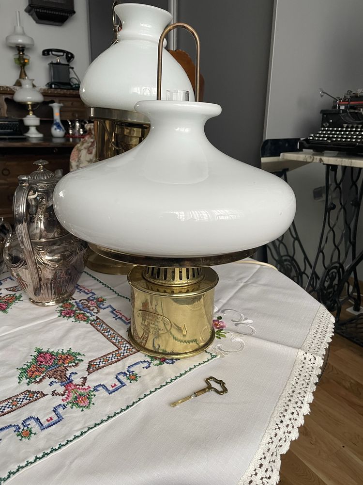 Lampa naftowa duńska