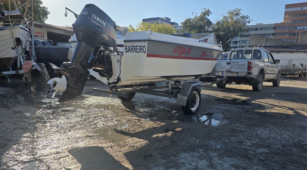 Barco Riamar 4.40 yamaha 60