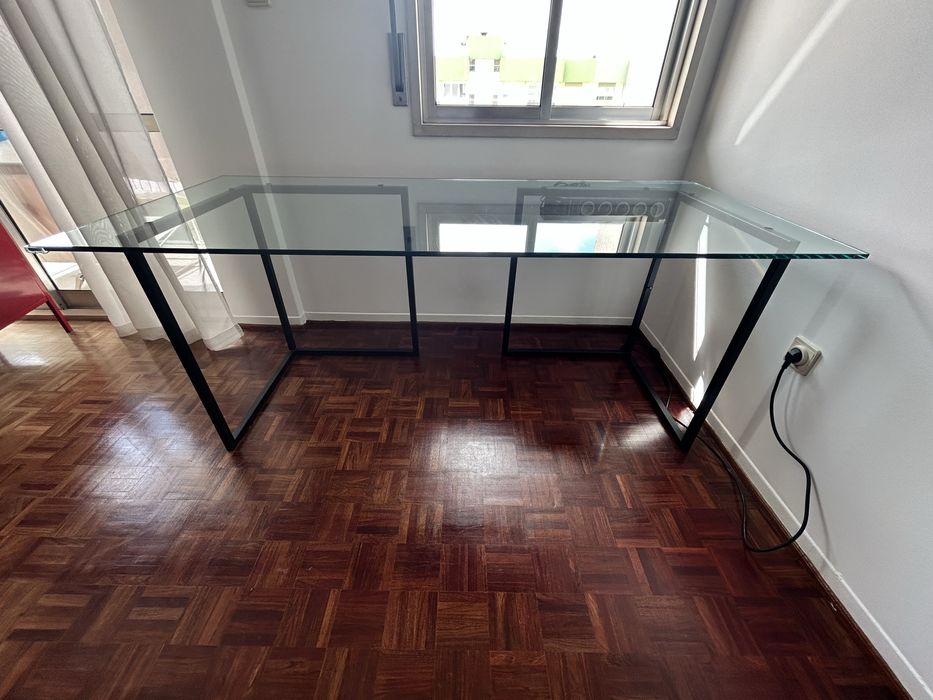 Mesa Secretária Area