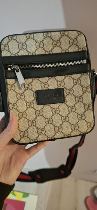 Saszetka nerka torebka Gucci