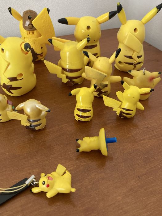 Pokémon a figures + Pikachu Collection Nintendo Tomy